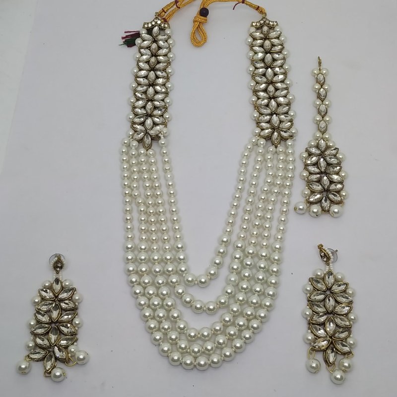 latest fashion necklace designs